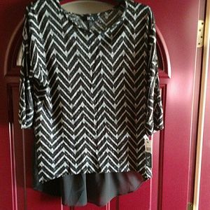 3/4 length sleeve top